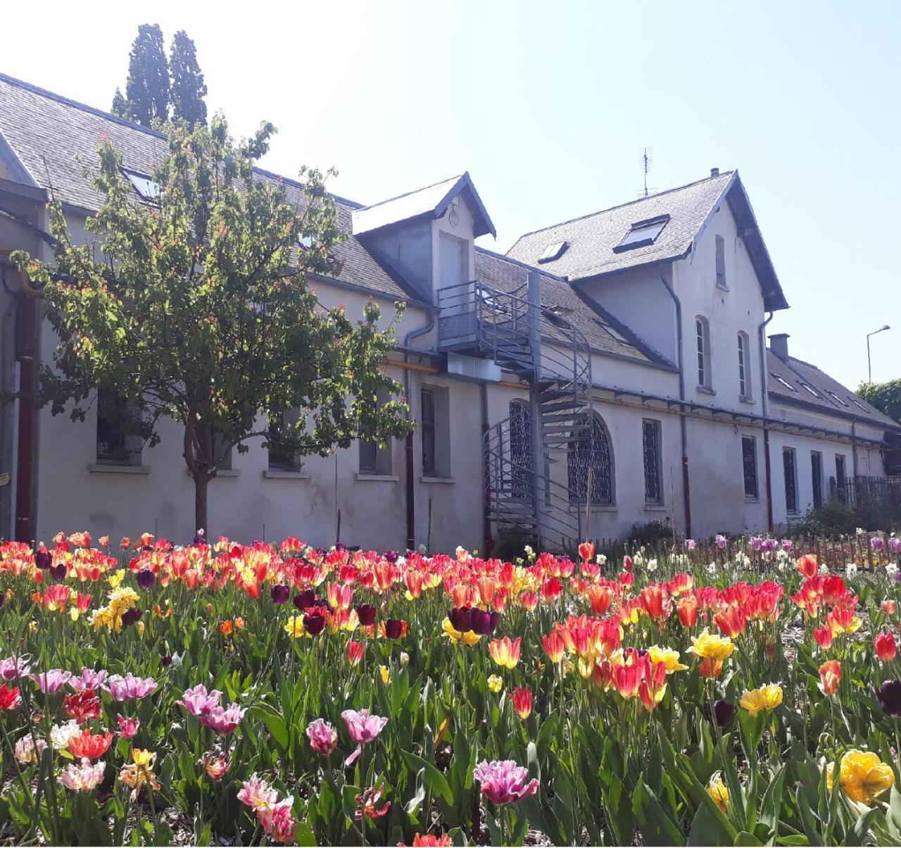 מונטריי Auberge La Maison Montreau מראה חיצוני תמונה